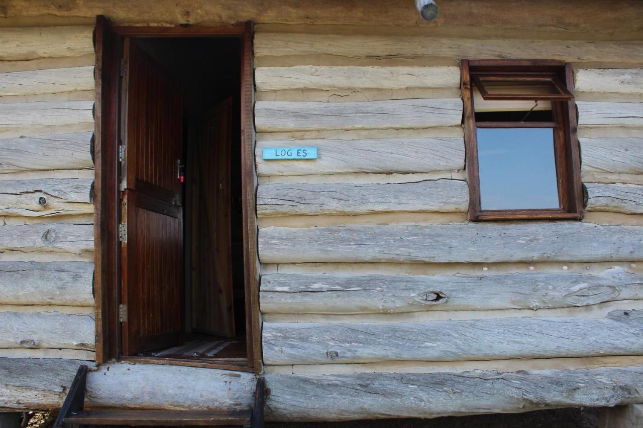 Albergue The Wild Farm Backpackers Wildernis Exterior foto
